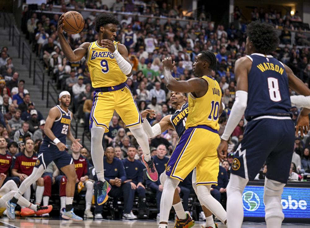 这不仅暴露 这不仅暴露